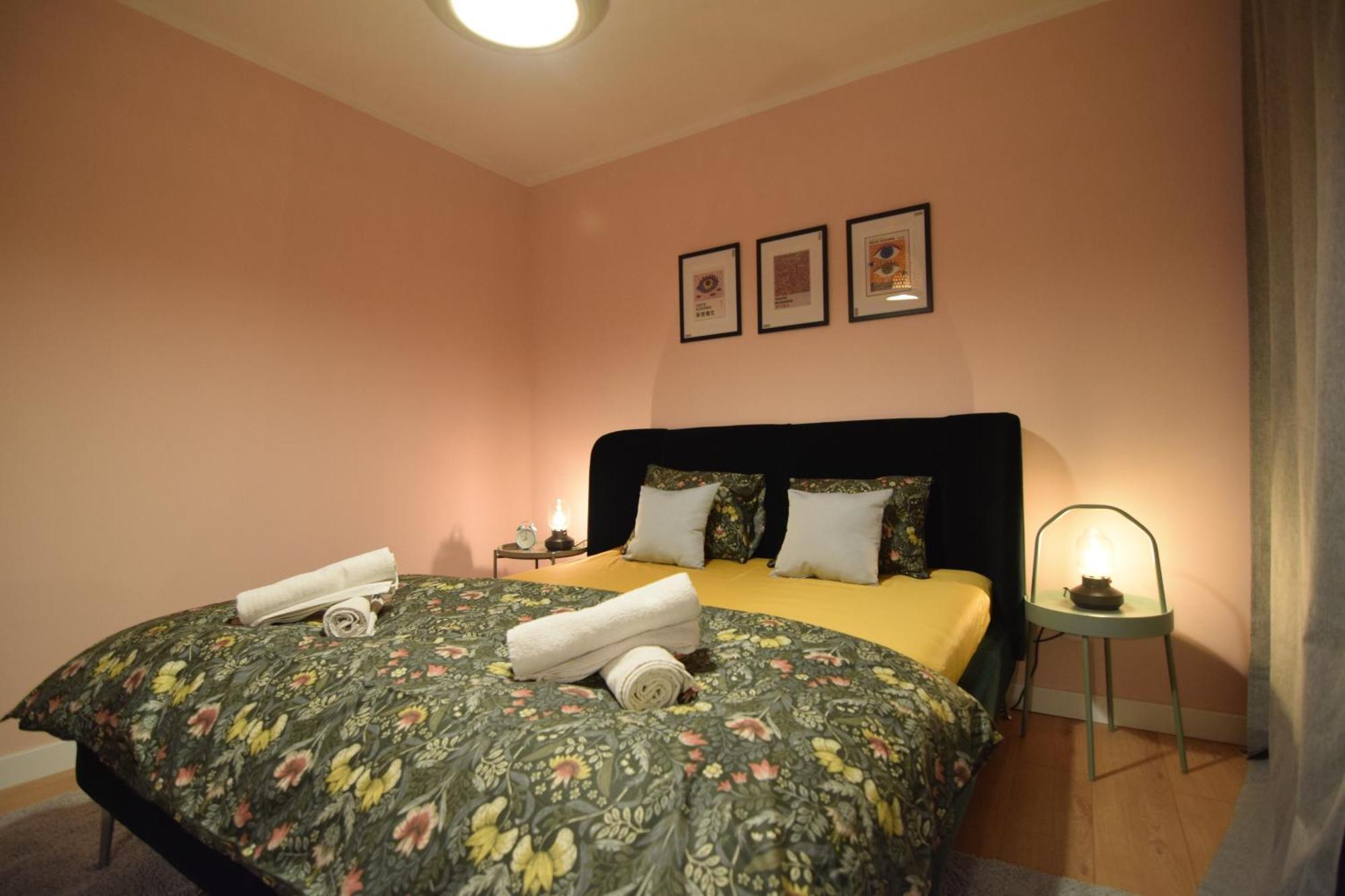 בוקרשט Stylish Apartment With Video Projector מראה חיצוני תמונה