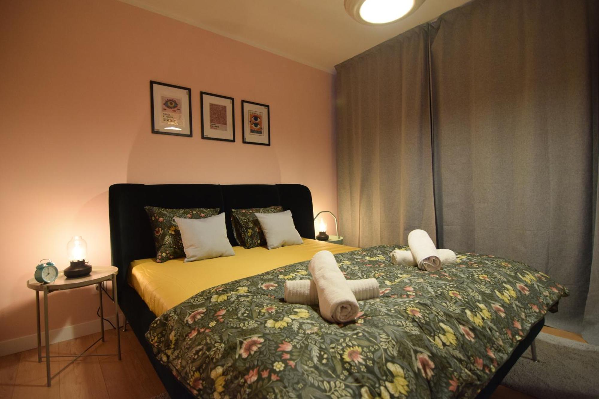 בוקרשט Stylish Apartment With Video Projector מראה חיצוני תמונה
