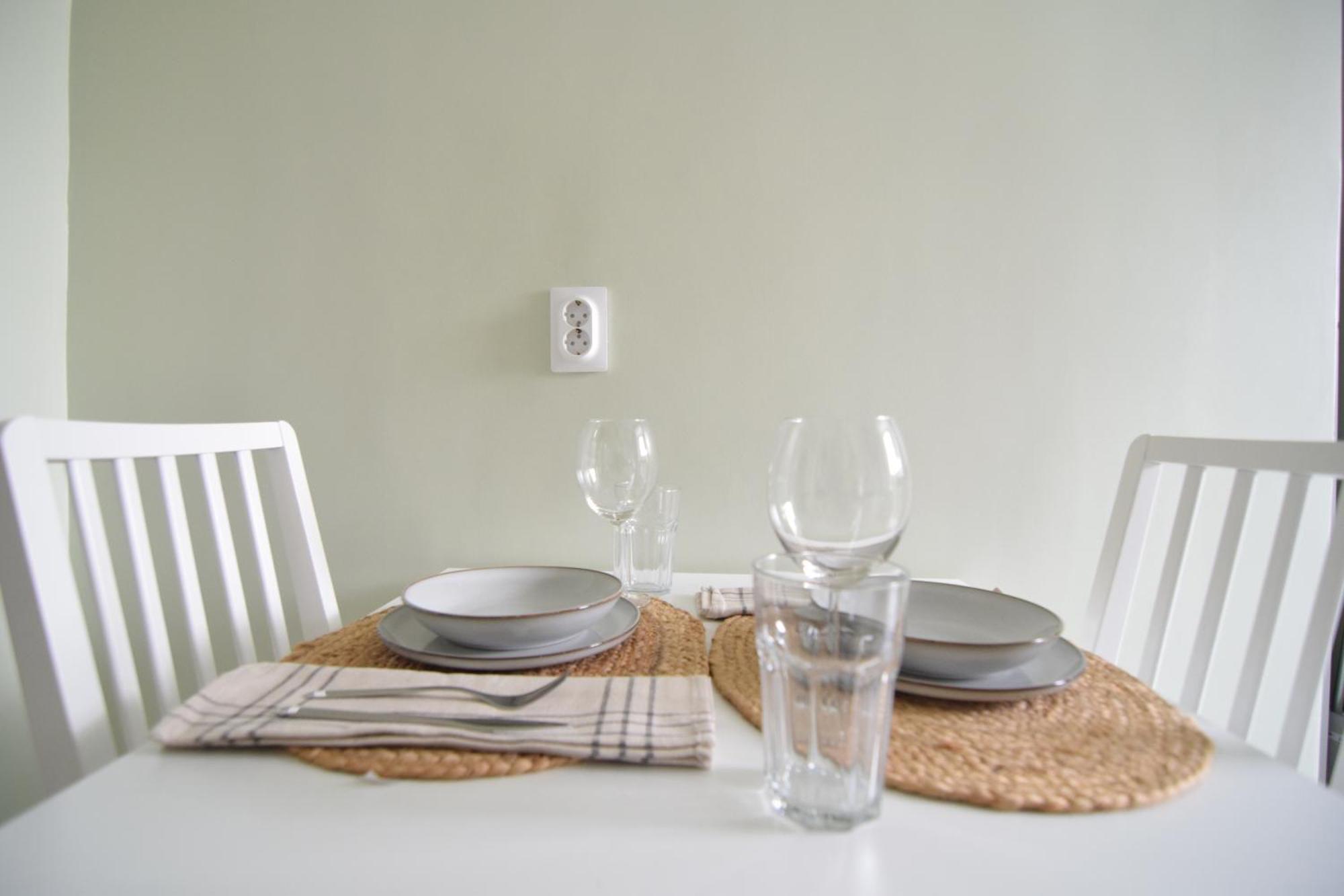 בוקרשט Stylish Apartment With Video Projector מראה חיצוני תמונה